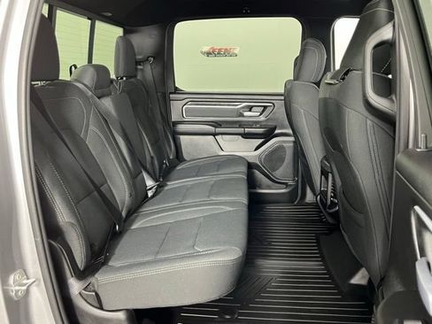 Used 2022 RAM 1500 Big Horn AWD/4WD image 29