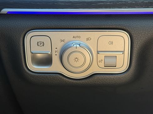 Used 2023 Mercedes-Benz GLE 350 image 25