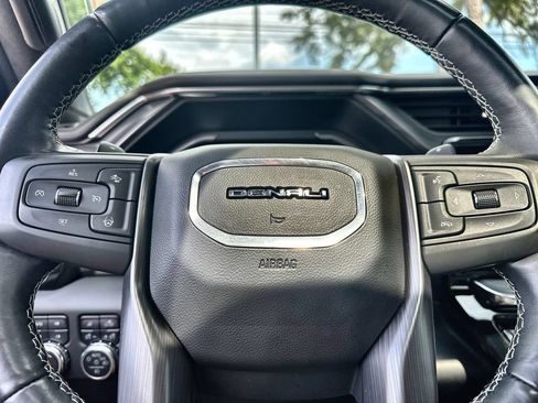Used 2024 GMC Sierra 1500 Denali Ultimate AWD/4WD image 33