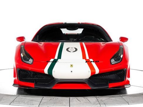 Used 2019 Ferrari 488 Pista Coupe RWD image 16