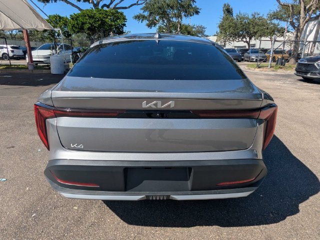 New 2027 Kia K4 FWD image 5