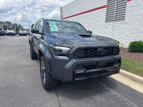 Certified 2025 Toyota 4Runner TRD Sport Premium AWD/4WD image 1