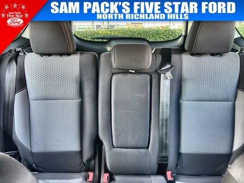 Used 2019 Ford Escape SE FWD image 15