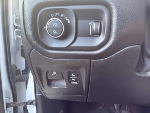 Used 2020 RAM 1500 Big Horn image 14