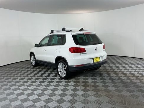 Used 2012 Volkswagen Tiguan S image 7