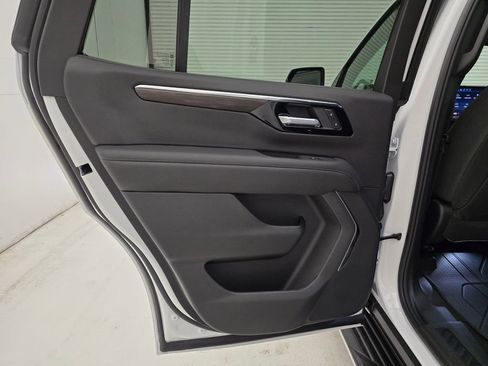 New 2026 Chevrolet Tahoe LS image 44