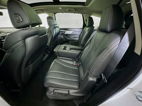 Used 2023 Acura MDX SH-AWD w/ Technology Package image 29