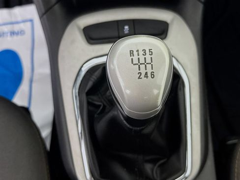 Used 2018 Chevrolet Cruze LS FWD image 19