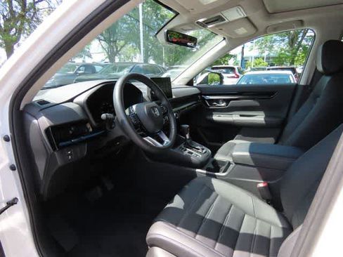 Used 2025 Honda CR-V EX-L image 2