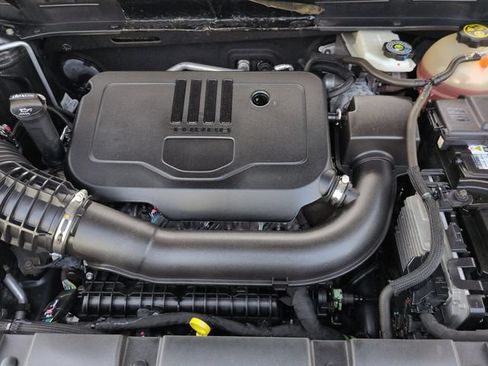 Used 2022 Chevrolet Blazer LT FWD image 32
