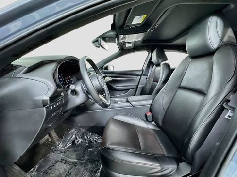Used 2021 MAZDA MAZDA3 Hatchback w/Premium Plus Pkg AWD/4WD image 10
