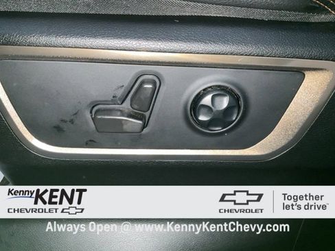 Used 2022 RAM 1500 Limited image 32