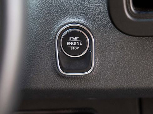 Used 2021 Mercedes-Benz Sprinter 2500 image 33