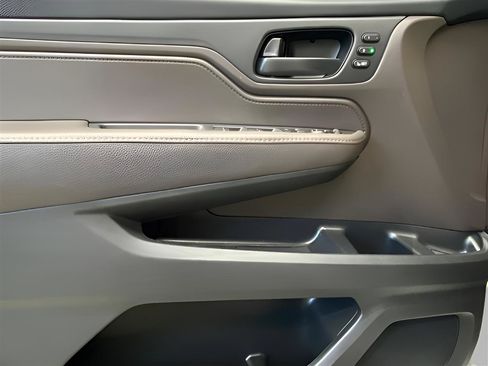 Used 2019 Honda Odyssey EX-L image 9