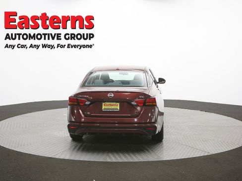 Used 2023 Nissan Altima 2.5 SV FWD image 36
