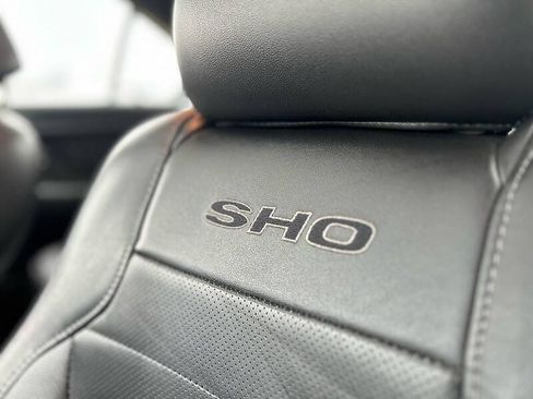 Used 2018 Ford Taurus SHO AWD/4WD image 29