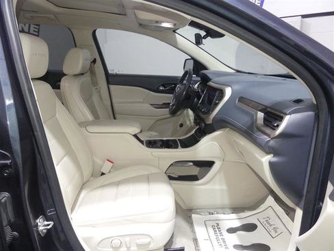 Used 2020 GMC Acadia Denali image 22
