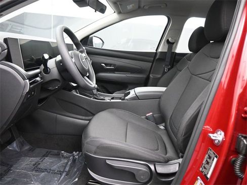 New 2026 Hyundai Tucson SE image 11