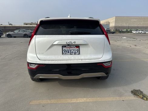 Used 2023 Kia Niro Wave image 4