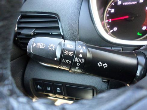 Used 2024 Mitsubishi Eclipse Cross SE image 17