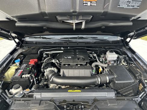Used 2023 Nissan Frontier SV w/ SV Convenience Package image 33