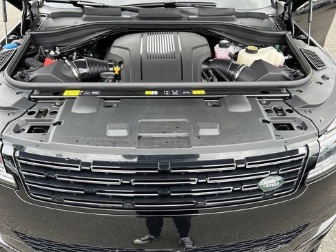New 2025 Land Rover Range Rover Sport Dynamic SE image 29