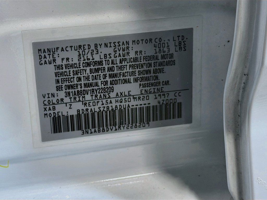 Used 2024 Nissan Sentra SR w/ SR Premium Package FWD image 33