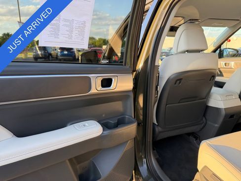Certified 2025 Hyundai Santa Fe SEL AWD/4WD image 25