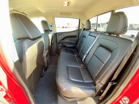 Used 2019 Chevrolet Colorado ZR2 image 25