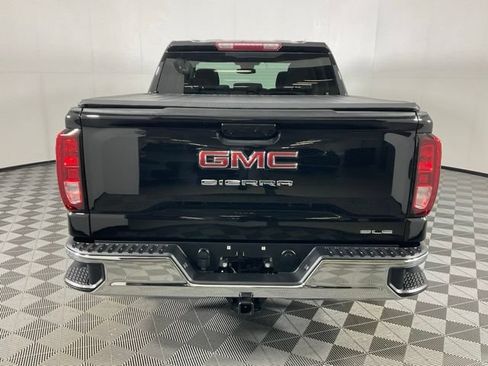 Used 2024 GMC Sierra 1500 SLE AWD/4WD image 6