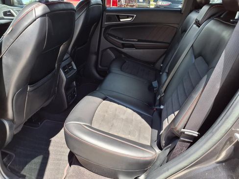 Used 2020 Ford Edge ST-Line FWD image 8