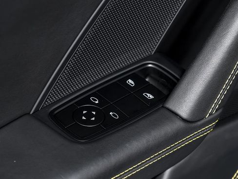 Used 2022 Porsche 911 GT3 RWD image 9