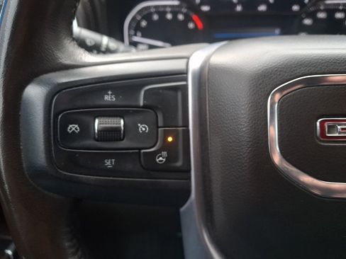 Used 2021 GMC Sierra 1500 SLT w/ X31 Off-Road Package image 21