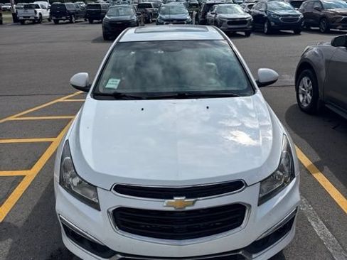 Used 2015 Chevrolet Cruze LT w/ Sun, Sound and Sport Package FWD image 2