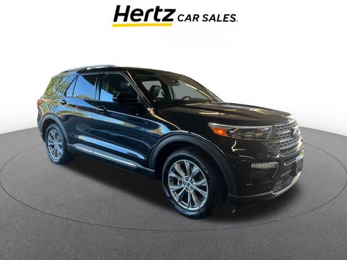 Used 2023 Ford Explorer Limited image 1