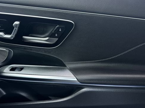 Used 2024 Mercedes-Benz CLE 300 4MATIC Coupe image 20