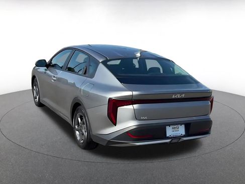 Used 2025 Kia K4 FWD image 11