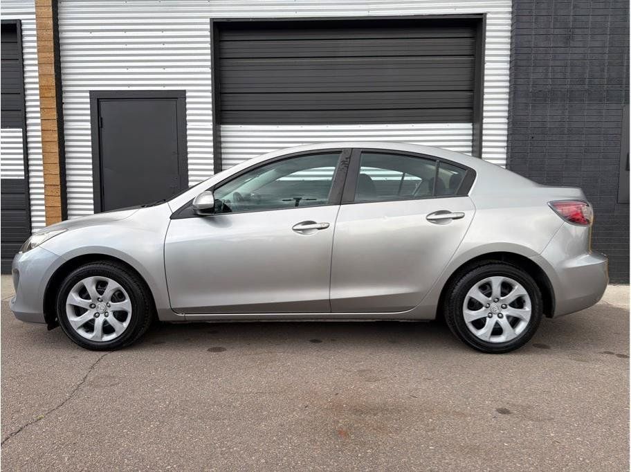 Used 2013 MAZDA MAZDA3 i Sport FWD image 7