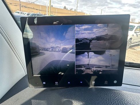 Used 2023 Mercedes-Benz Sprinter 3500 image 22