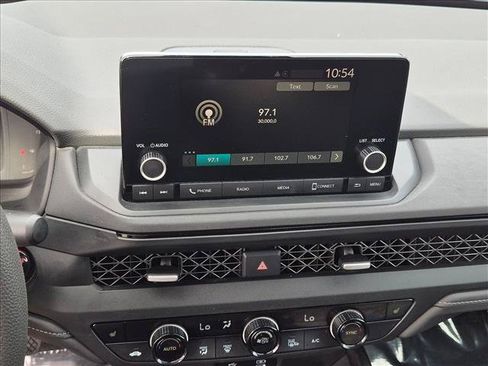 Used 2023 Honda Accord EX image 13