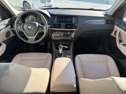 Used 2017 BMW X3 sDrive28i image 5