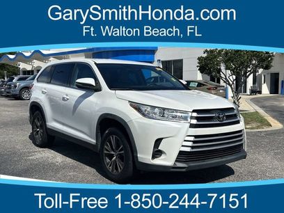 Used 2019 Toyota Highlander LE