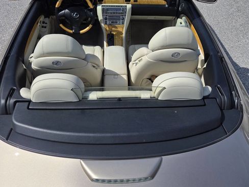 Used 2005 Lexus SC 430 Convertible RWD image 12