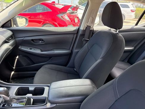 Used 2025 Nissan Sentra S FWD image 15