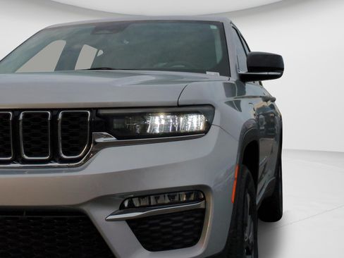 Used 2022 Jeep Grand Cherokee Limited 4xe AWD/4WD image 26