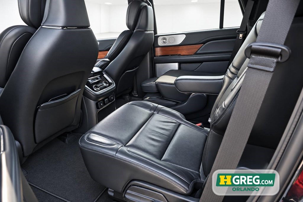 Used 2019 Lincoln Navigator Reserve AWD/4WD image 11