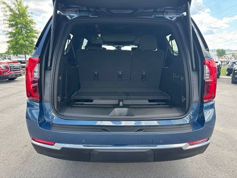 New 2026 GMC Yukon XL Elevation w/ Elevation Premium Package AWD/4WD image 35