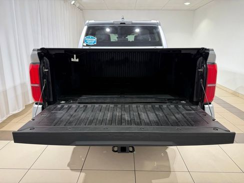 Certified 2024 Toyota Tacoma TRD Off-Road AWD/4WD image 11