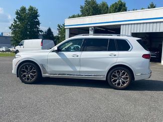 Used 2021 BMW X7 xDrive40i w/ Parking Assistance Package video 2