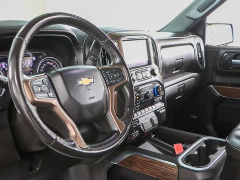 Used 2021 Chevrolet Silverado 1500 High Country image 27